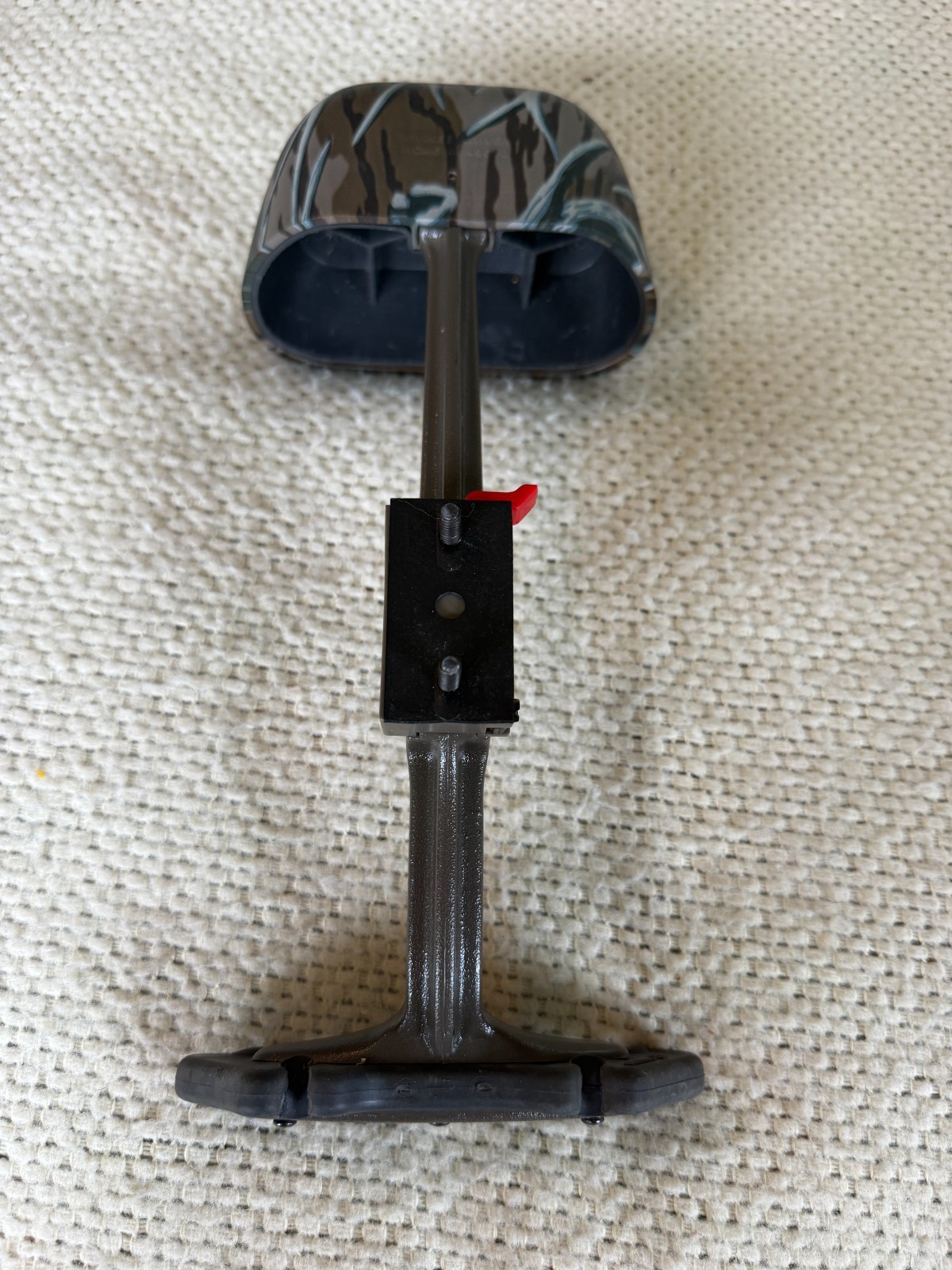 Treebark Camo 6 Arrow Kwikee Kwiver