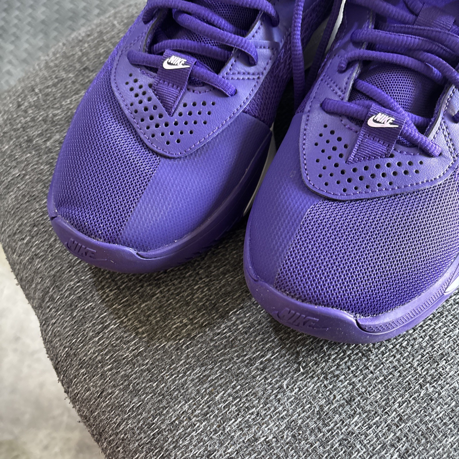 Nike Air Zoom GT Cut Academy TB Court Purple Shoes FV1298-500 Men’s Size 9