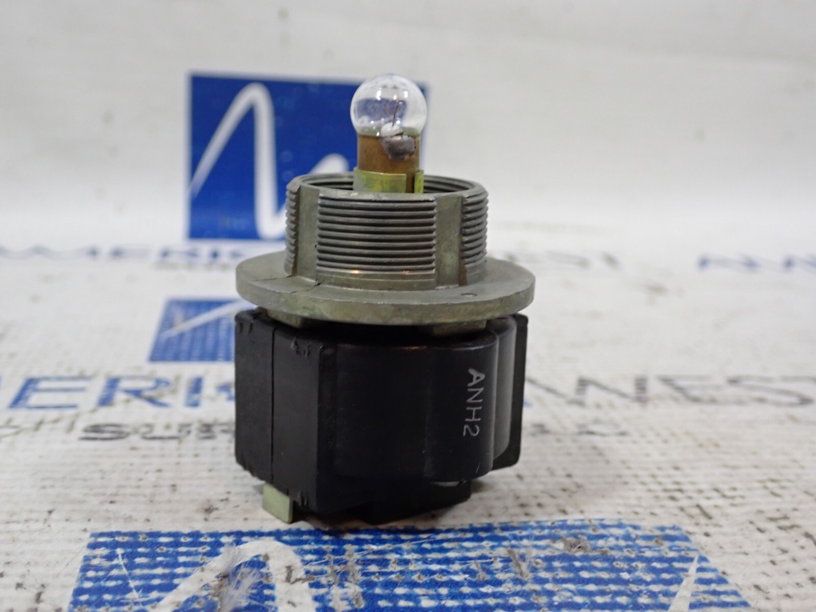 Westinghouse OTTG Indicating Light 240/220 VAC