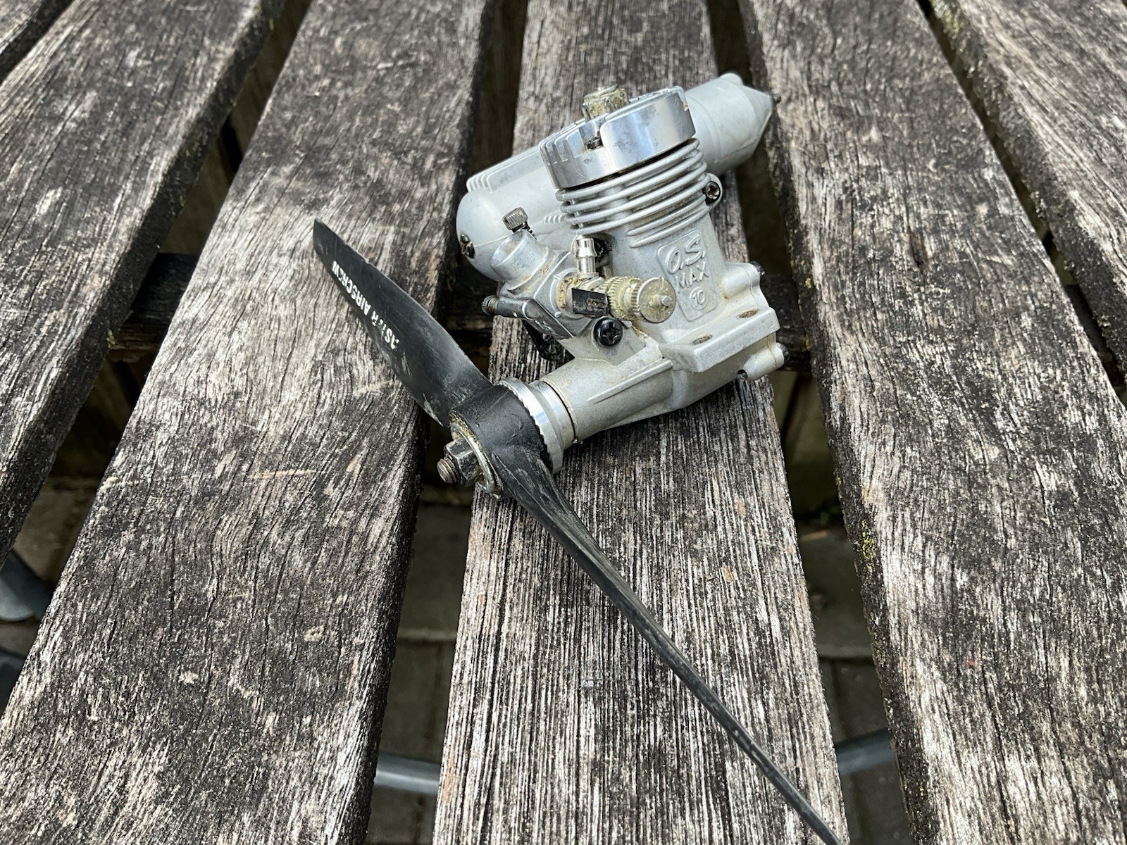 OS Max 10 FP R/C 2 STROKE GLOW ENGINE WITH MUFFLER, USED