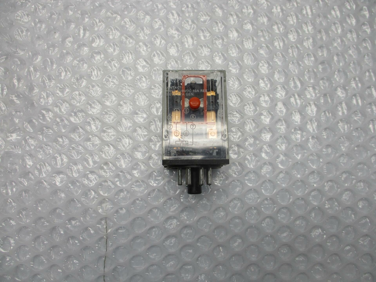 OMRON MK2PN-S RELAY 250VAC NSNP