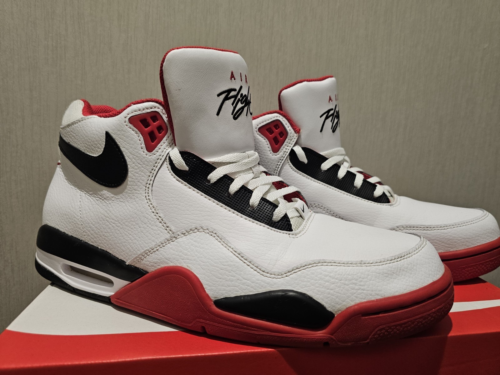 Nike Air Flight 89 Men's Mid Top Lace-Up Leather Sneaker White/Red/Black