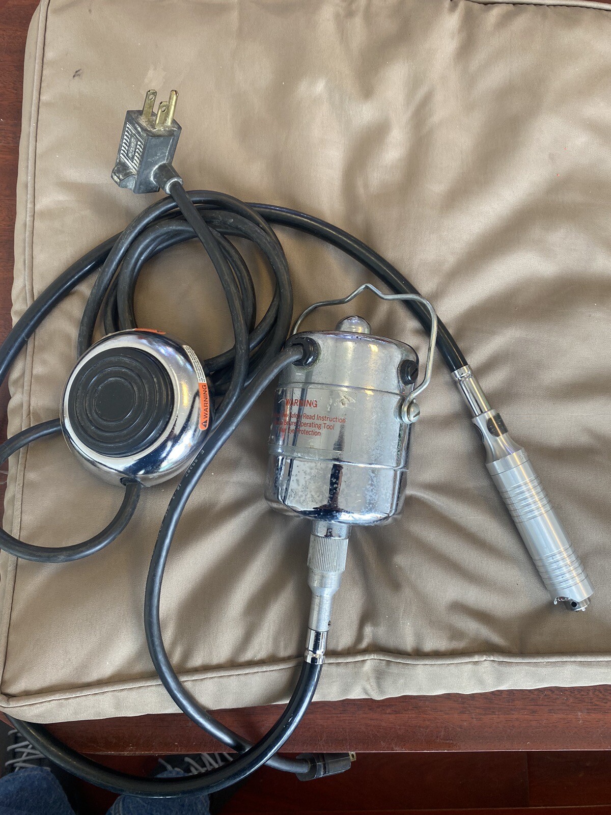 Pfingst & Company Inc. AC/DC  Motor 115V With 360 Foot Pedal And #30 Handpiece