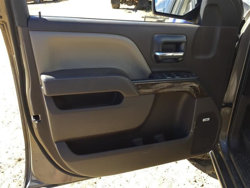SILVRDO15 2015 Glove Box 18757