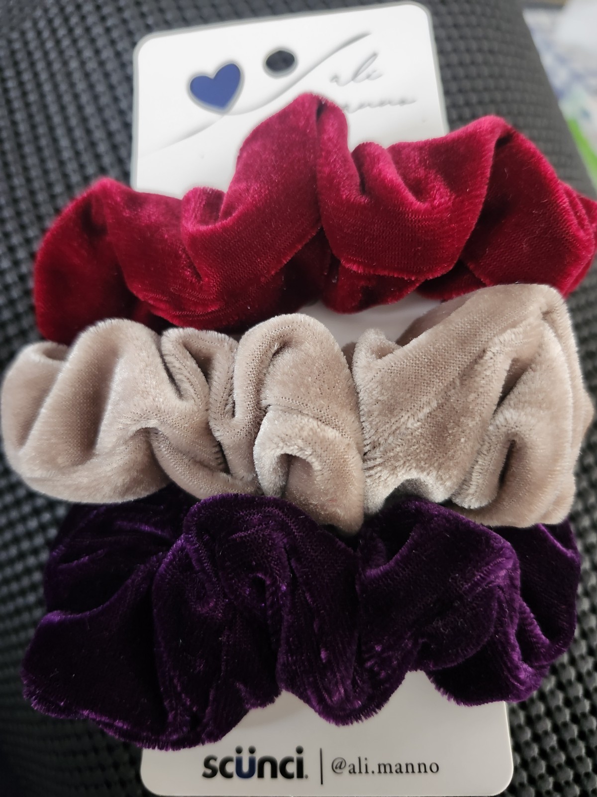 SCÜNCI ali manno Velvet Ponytail Scrunchies Red, Beige, Purple New Set Of 3