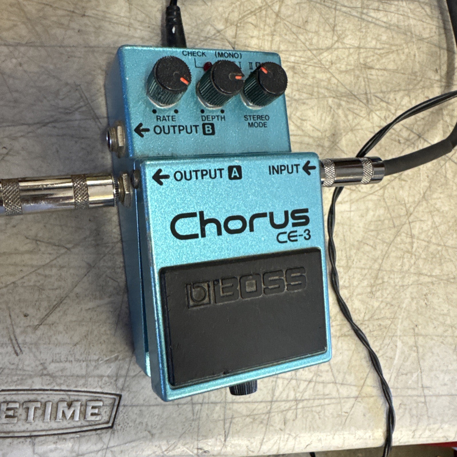 1980s Boss CE-3 Analog Chorus Effects Pedal Made in Japan MIJ Nice! black label