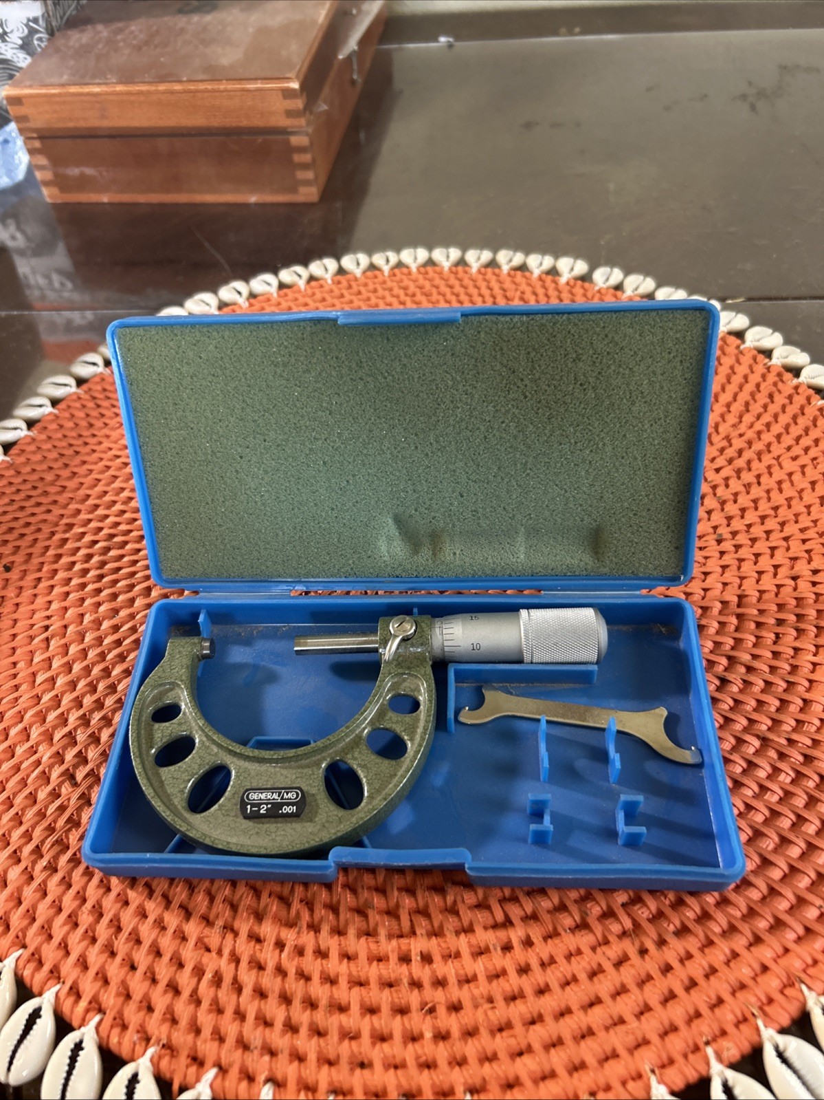 General/MG 1-2” Micrometer with Case Made in Japan (I12)