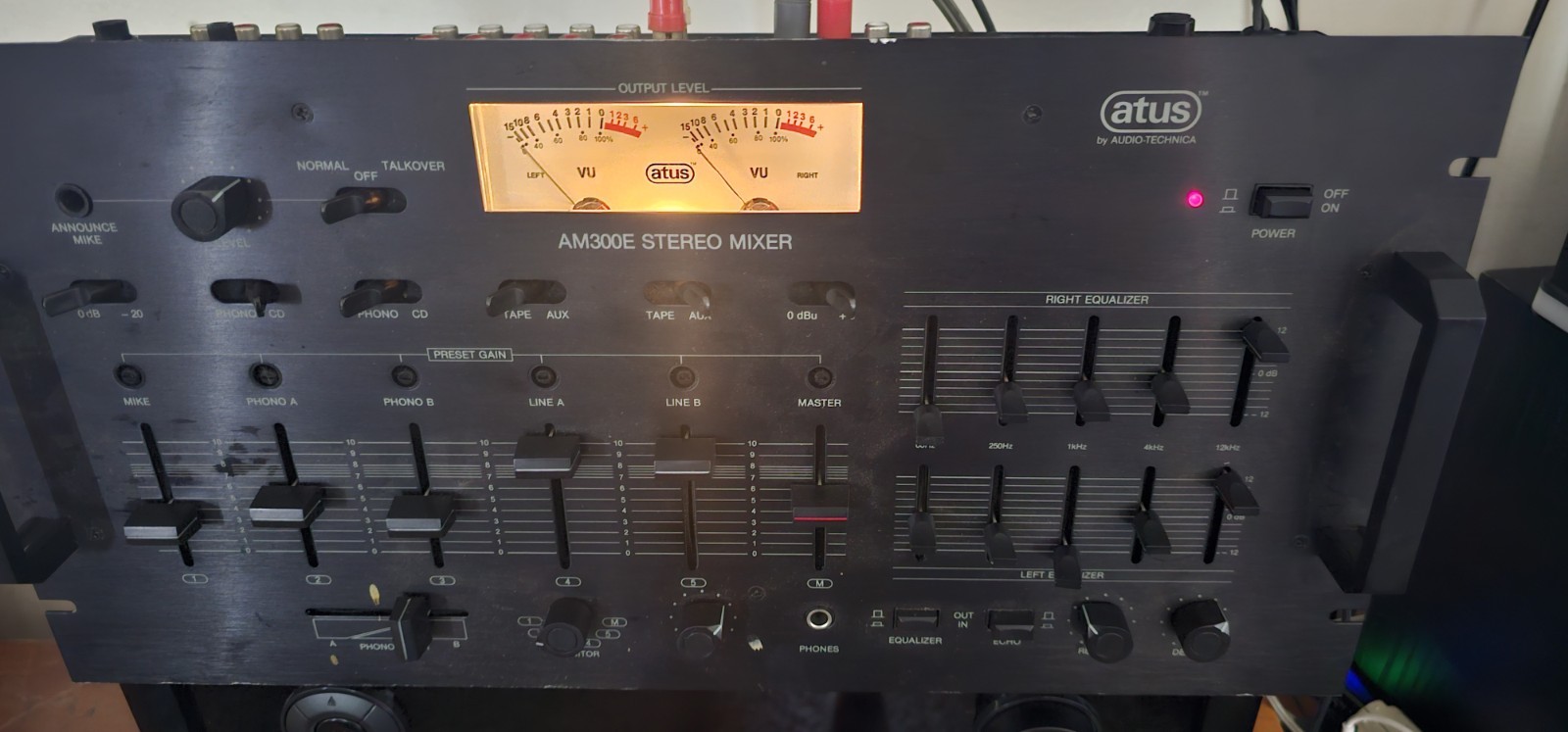 ATUS-AM300E-STEREO MIXER- tested functional