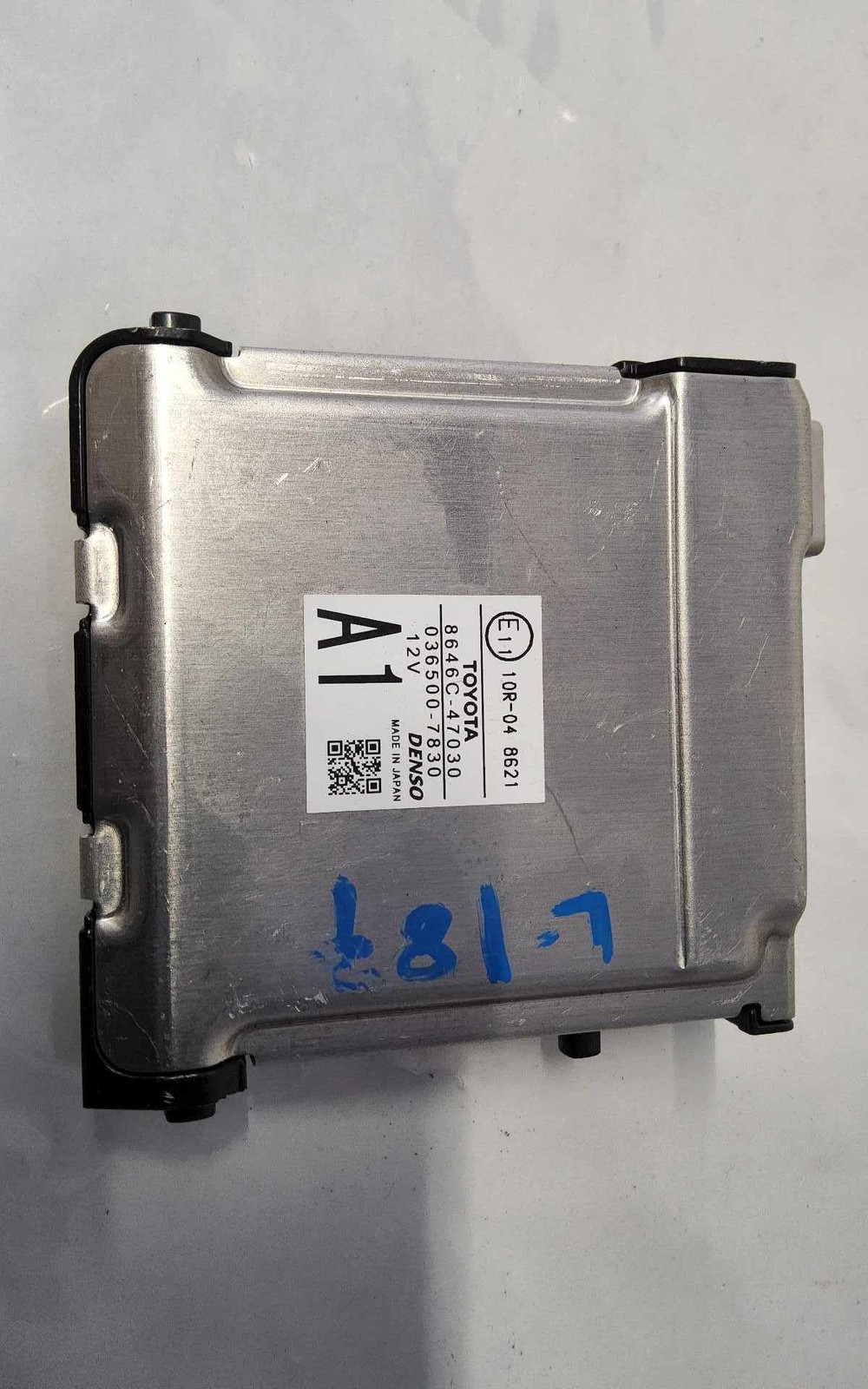 Camera/projector lane departure warning TOYOTA PRIUS 17 18 19 20 ID 8646C-47030