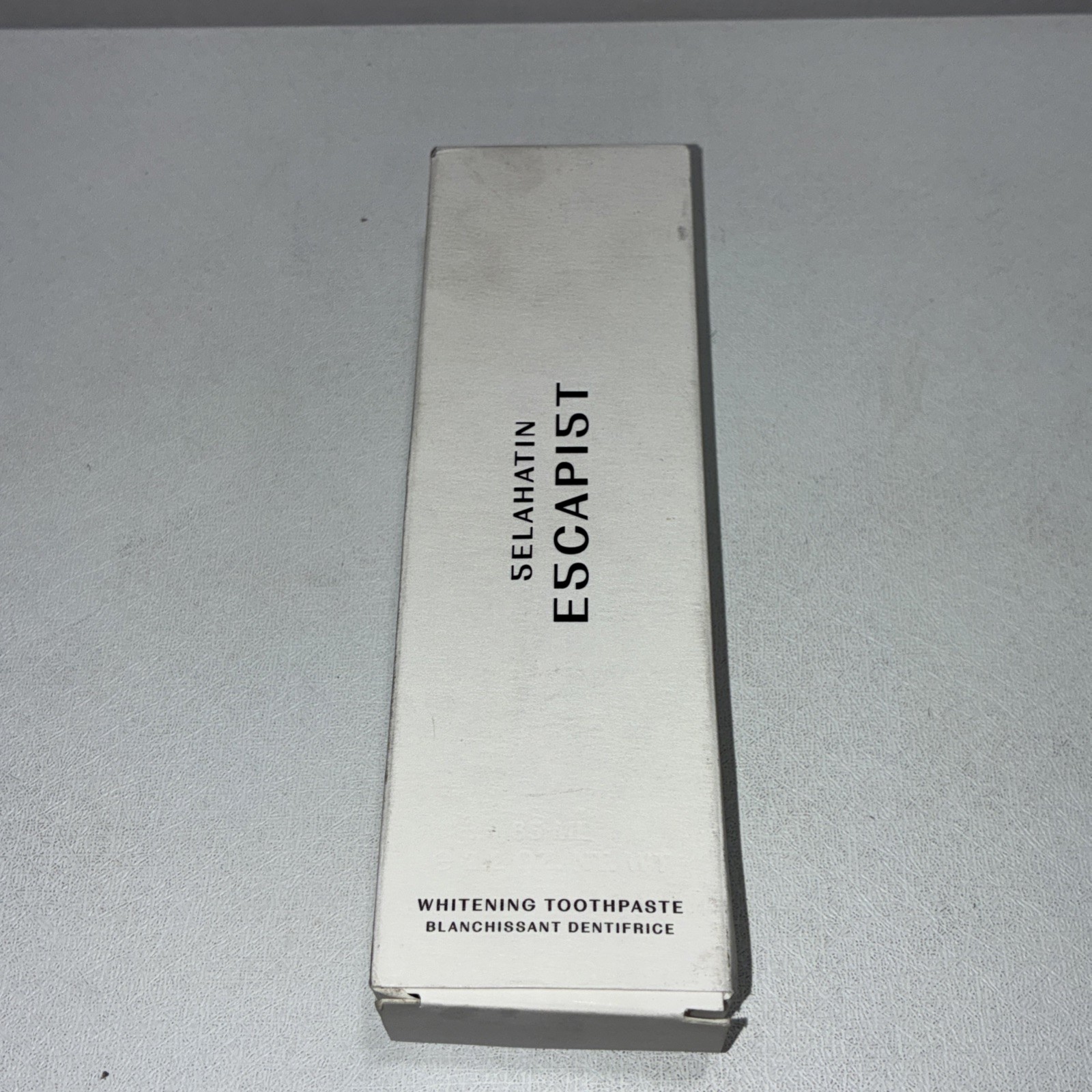 New Selahatin Escapist Whitening Toothpaste 65 mL Damaged Box