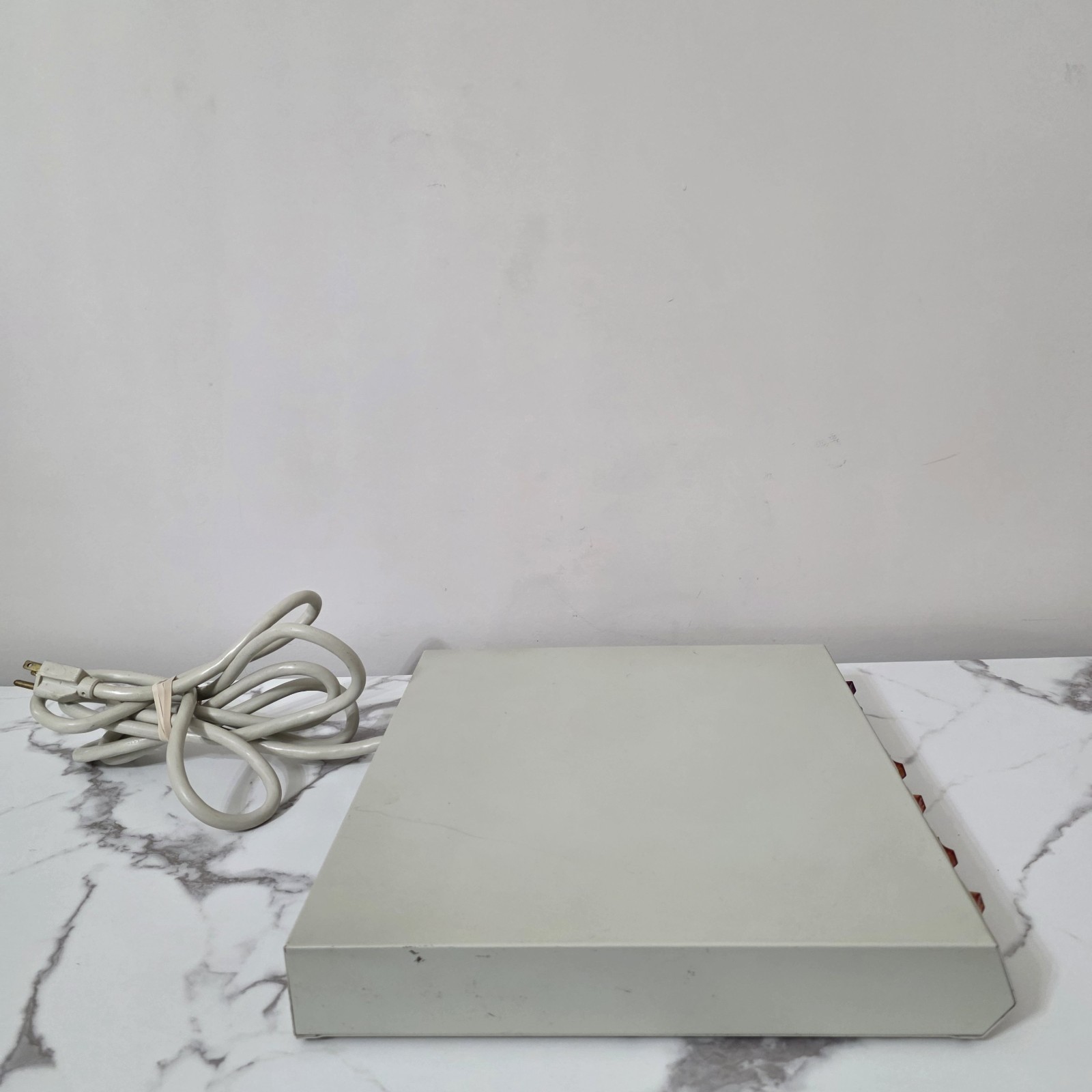 Tripp Lite CCI 6-12 Isobar Command Console Computer Power Supply
