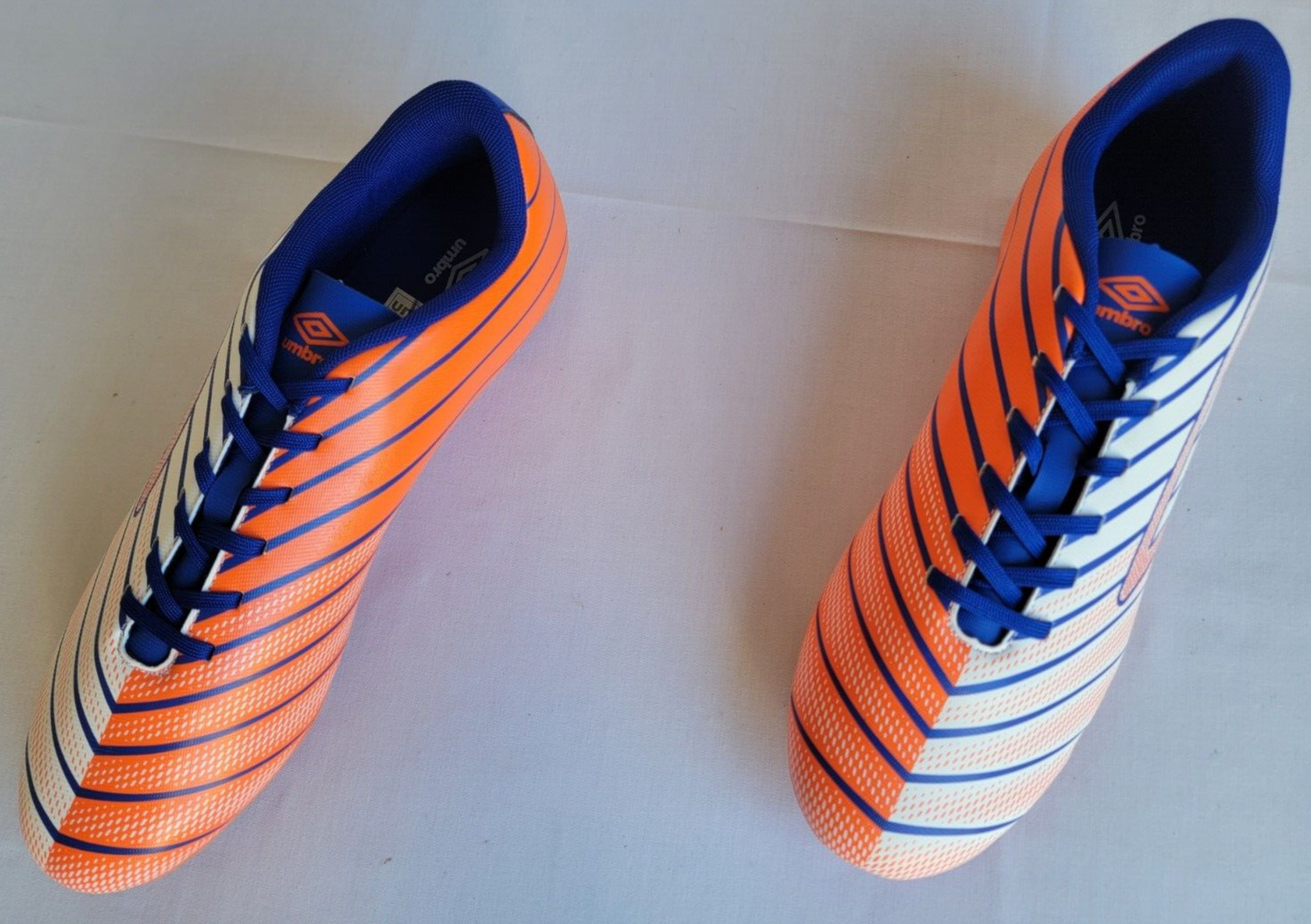 Mens Sz 12 White/Orange Umbro Velocita Elixir League FG Soccer Cleats 81943U-Luk