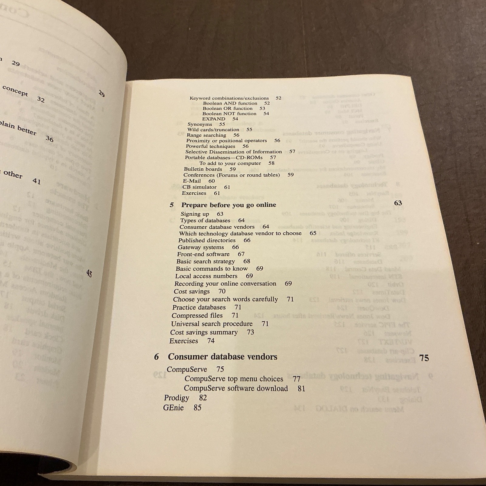 Using Online Scientific Engineering Databases Vintage Computing Textbook 1992
