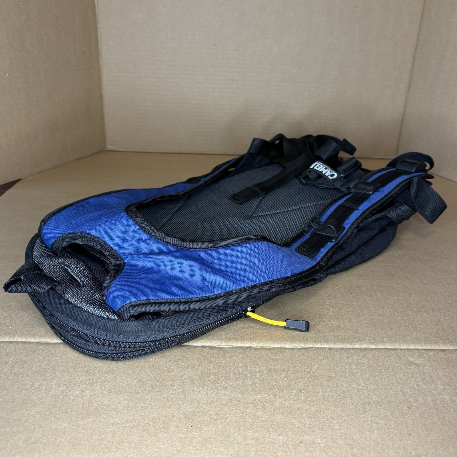 Camelbak Blowfish Hydration Backpack NO Bladder Blue/Black Pre-owned Nice Cond