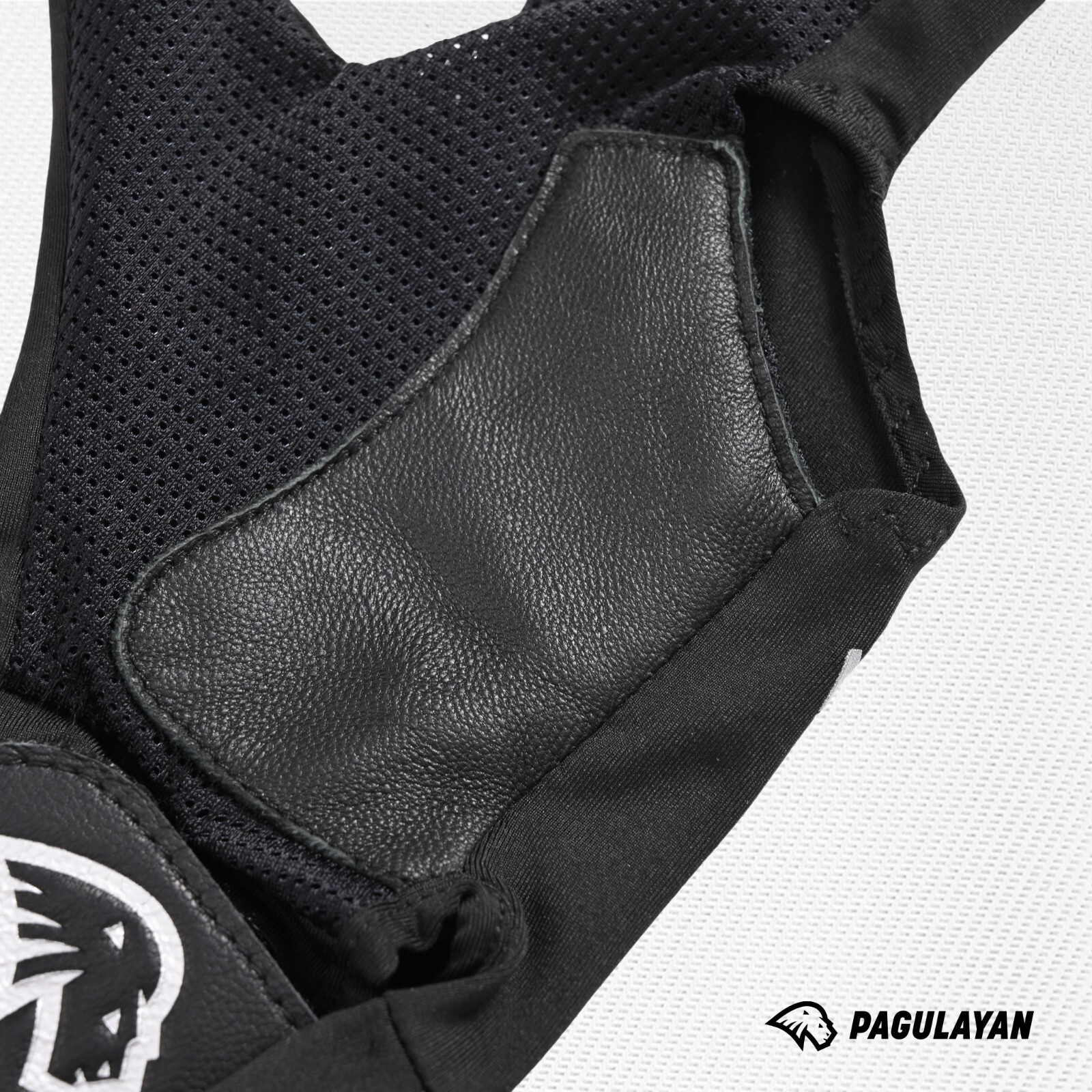 Pagulayan INSTINCT Pool/Billiard Glove, Right Hand - Small/Medium - 4 SIZES