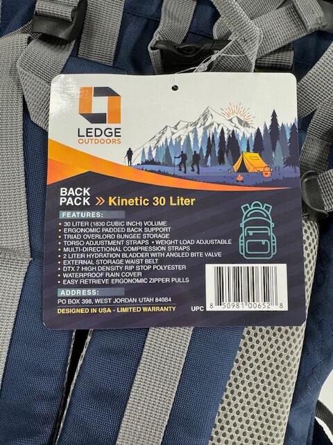 ** LEDGE OUTDOORS ** HIKING BACKPACK ' 30L WITH HYDRATION BLADDER '-NEW BLUE