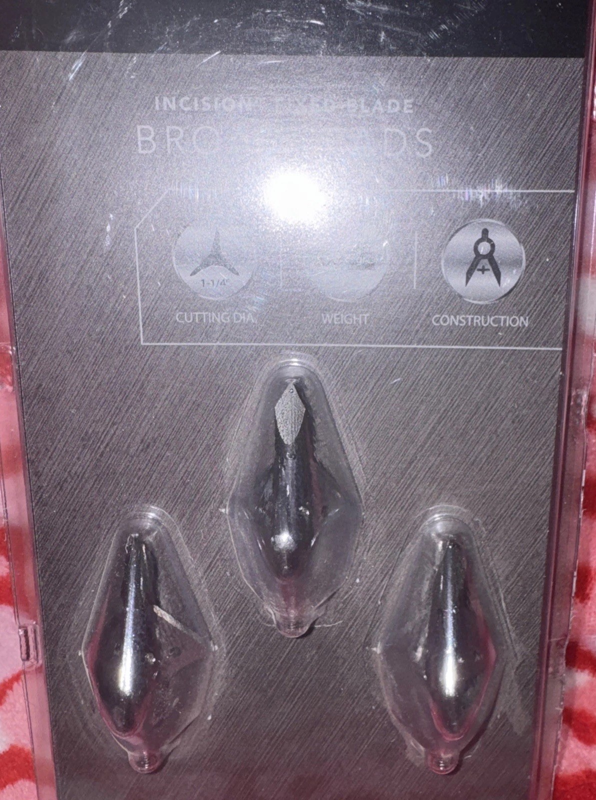 Cabelas Instinct Incision Fixed Blade Broadheads