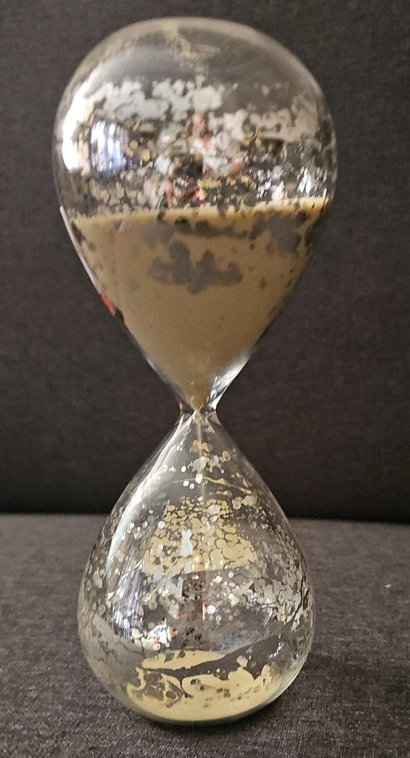 Gorgeous 8” Speckled Glass Hourglass - 30 Minutes - Beige Sand
