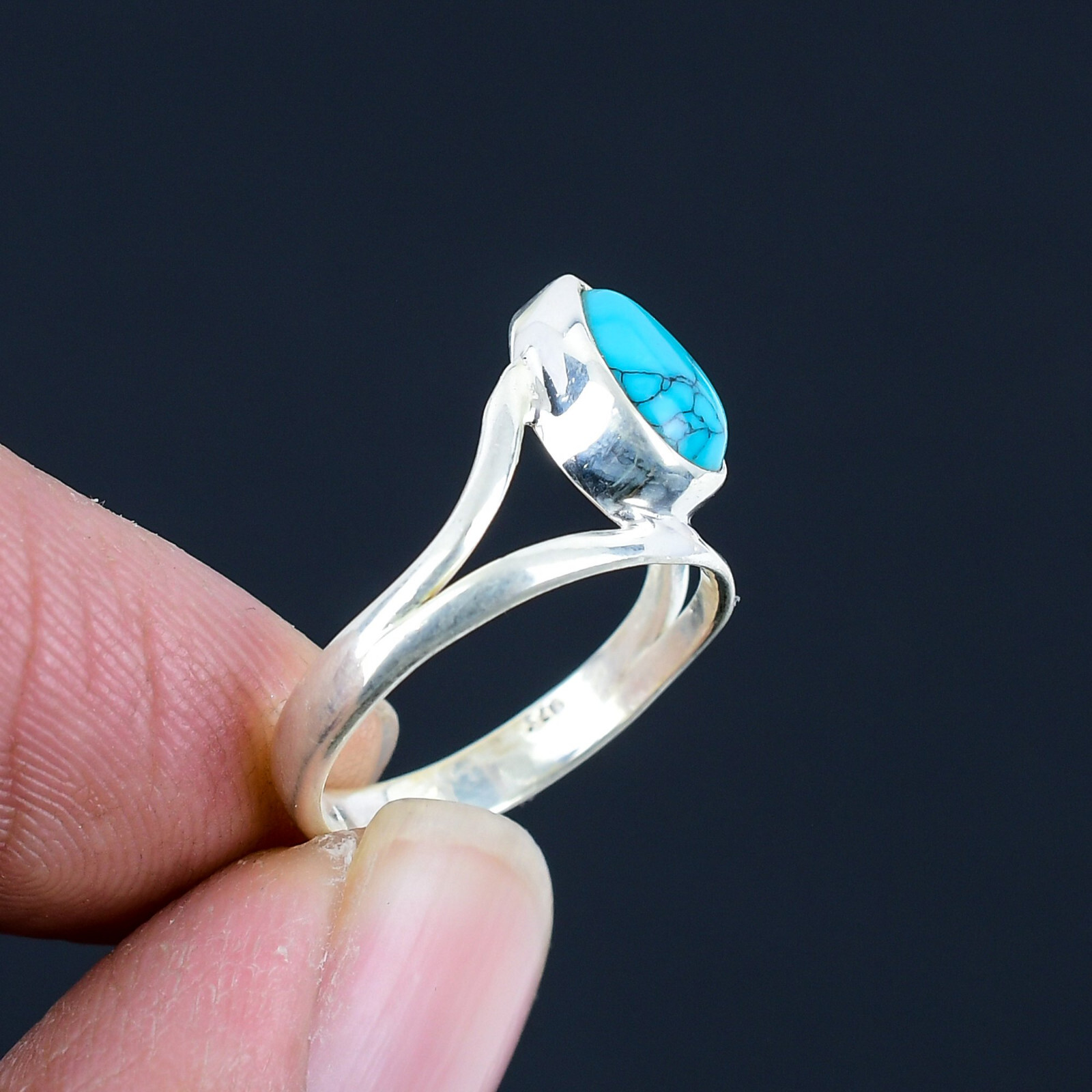 Turquoise Gemstone Ring Solid 925 Sterling Silver Pleasant For Her Mom Love