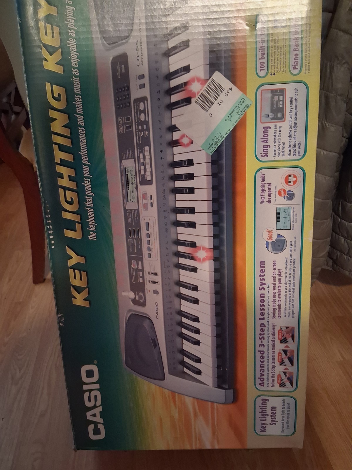 Casio LK-55 61-Key Key Lighting Electronic Keyboard Silver w/ Microphone