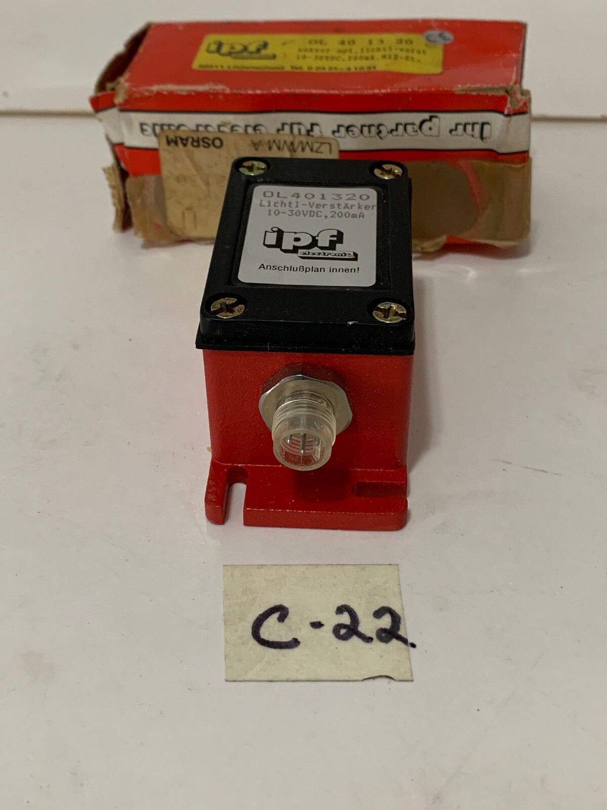 NEW IPF Electronic OL401320 Fiber Optic Sensor, 10-30VDC, 200mA Fast Shipping!
