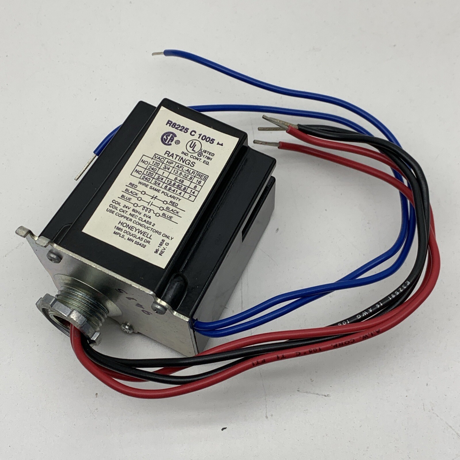 Honeywell R8225C 1005 Fan Relay 24V 24-Volt, Spud Mounting, SPST NO or NC