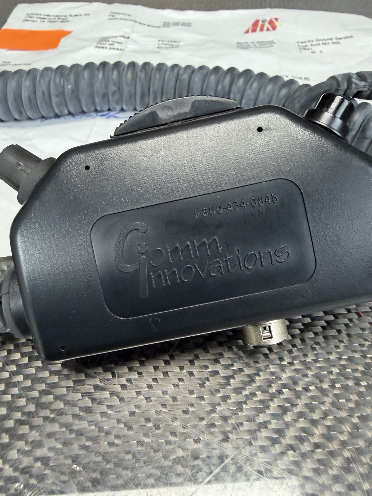 Comm Innovations Handheld Push Talk Microphone Cable CIX415VTDHK3-10W12