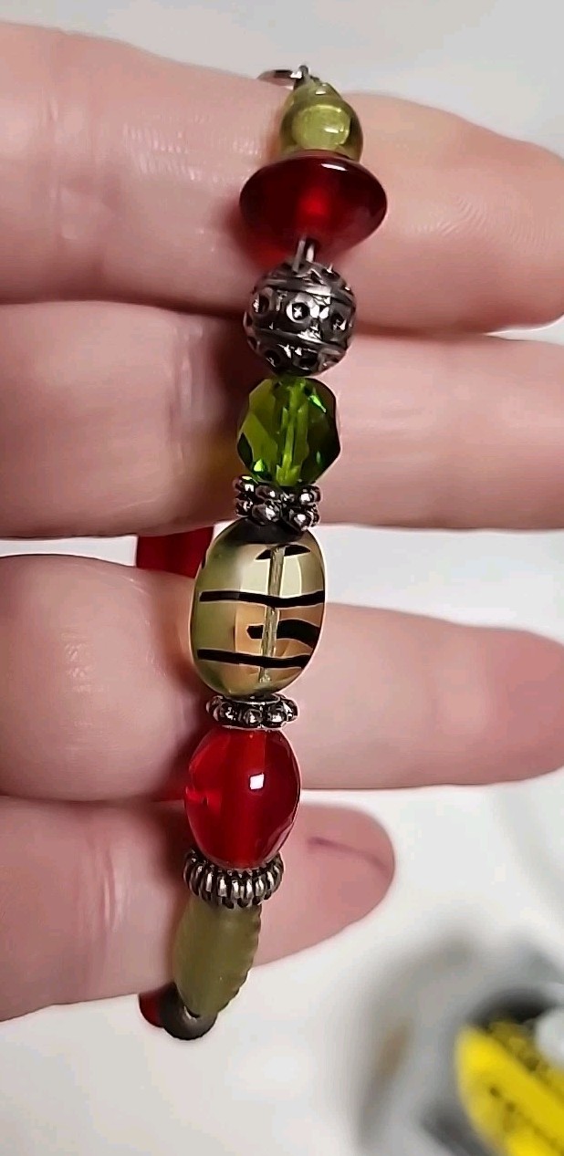Silvertone Lampwork Urnanium Glass Bracelet