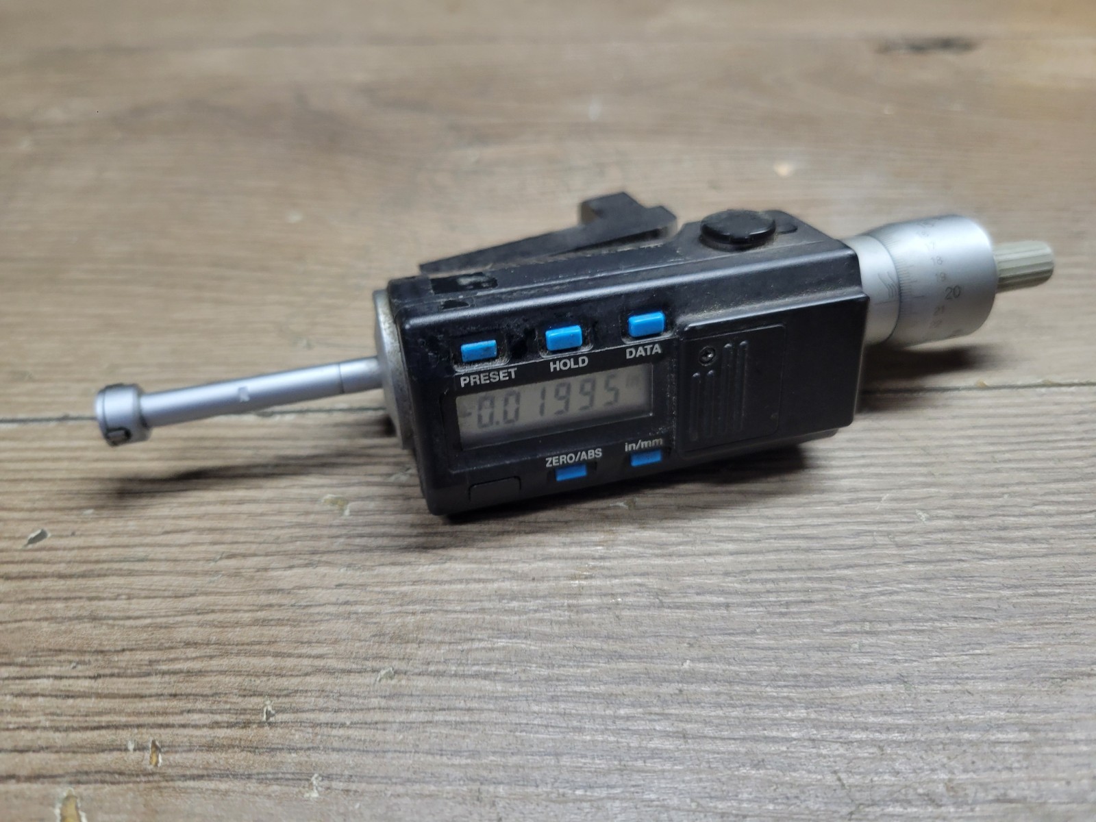 MITUTOYO DIGITAL HOLE TEST INSIDE MICROMETER INTRIMIK .425 - .5 "