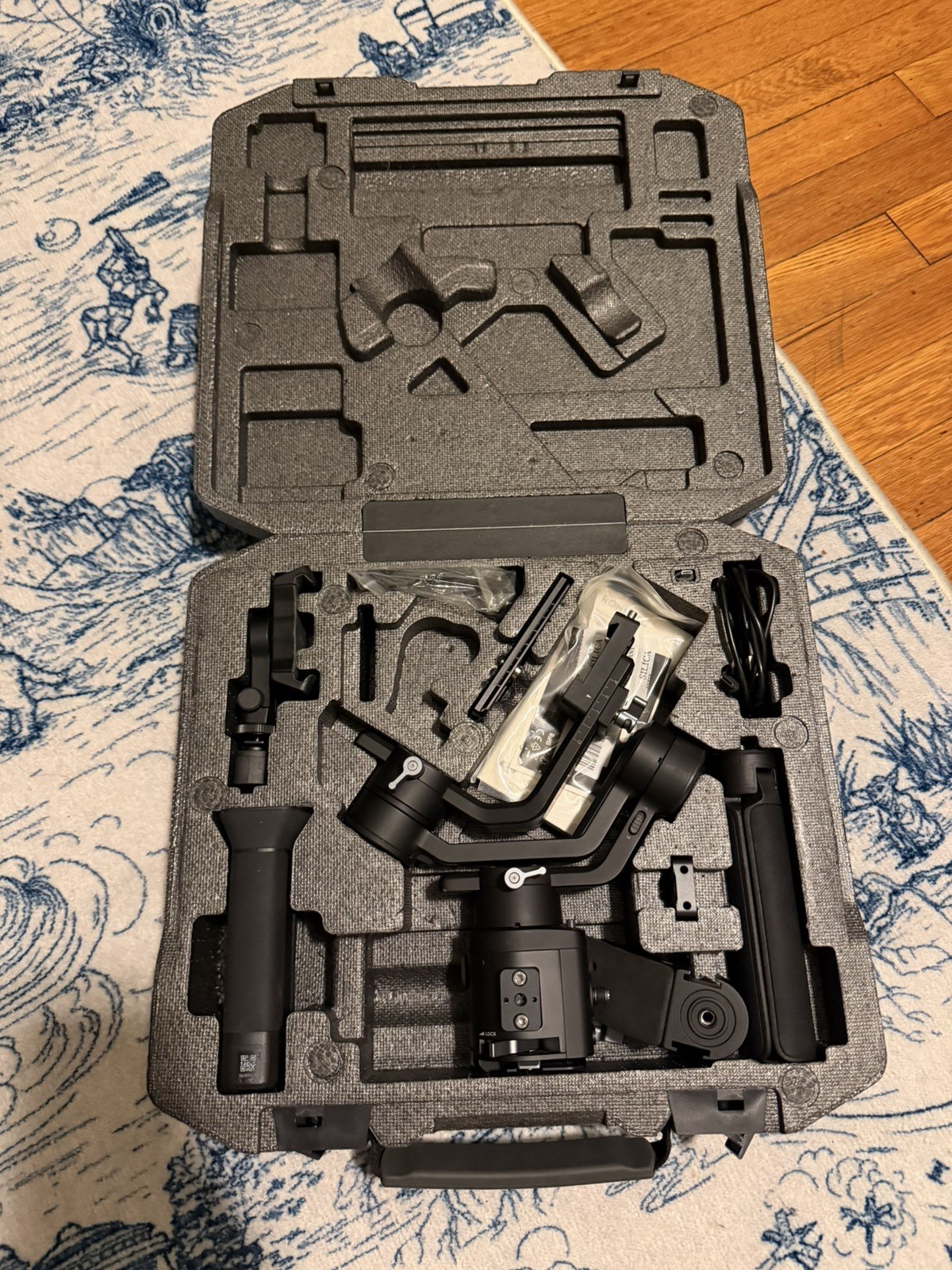 DJI Ronin SC Gimbal Stabilizer Camera Holder