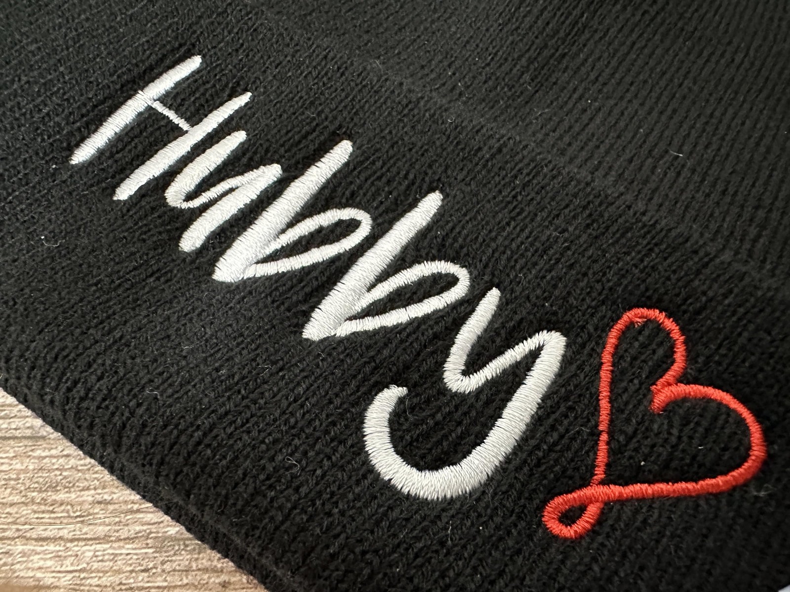Enodtter Embroidered Hubby Wifey One Size, (Black & White)