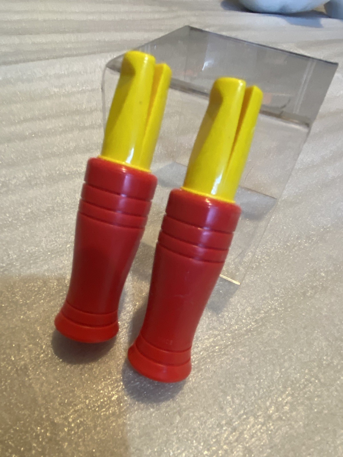 2x Portable Duck Call Outdoor Fun Hunting Camping Fishing Gear Plastic USA Ship