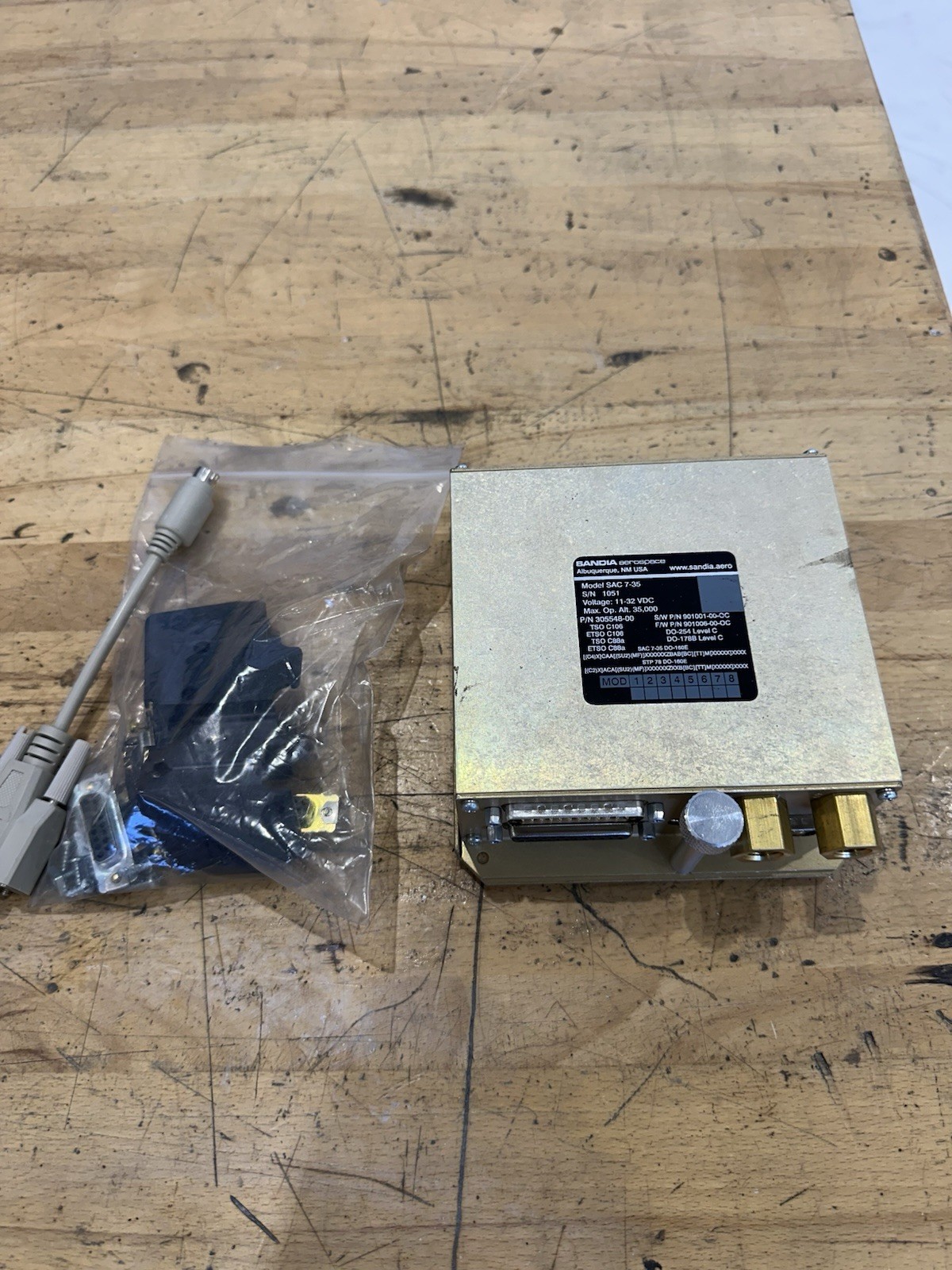 SANDIA Aerospace ( SAC 7-35 ) AIR DATA COMPUTER With Data Link Cable