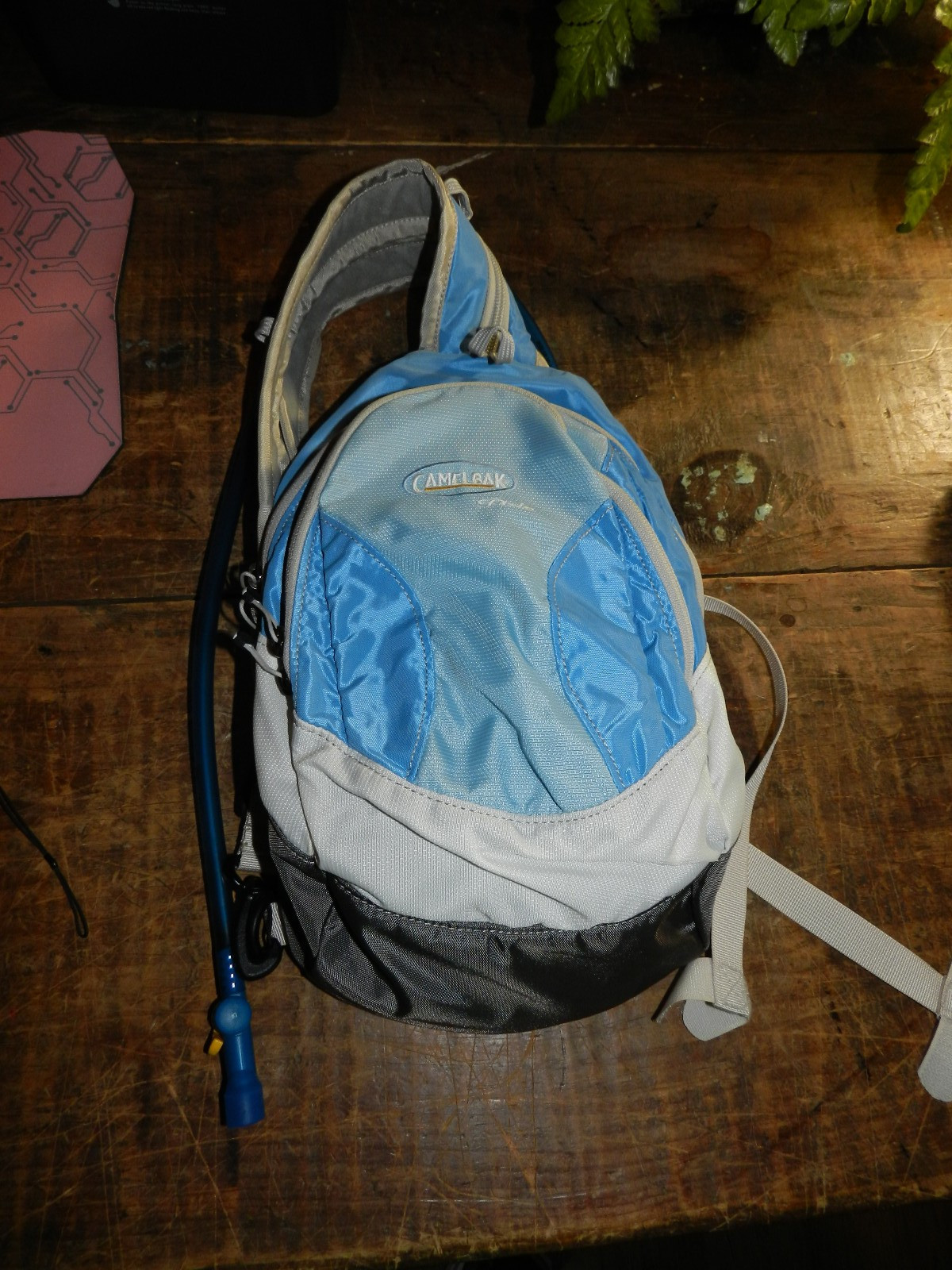 Camelbak Pixie Hydration Backpack. 1.4 Liters. 50 Oz . Short Distance Light