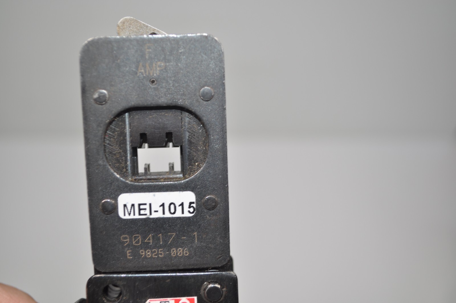 AMP 90417-1 Ratcheting Crimper Hand Crimp Tool - Missing 1 Pin Attaching Head