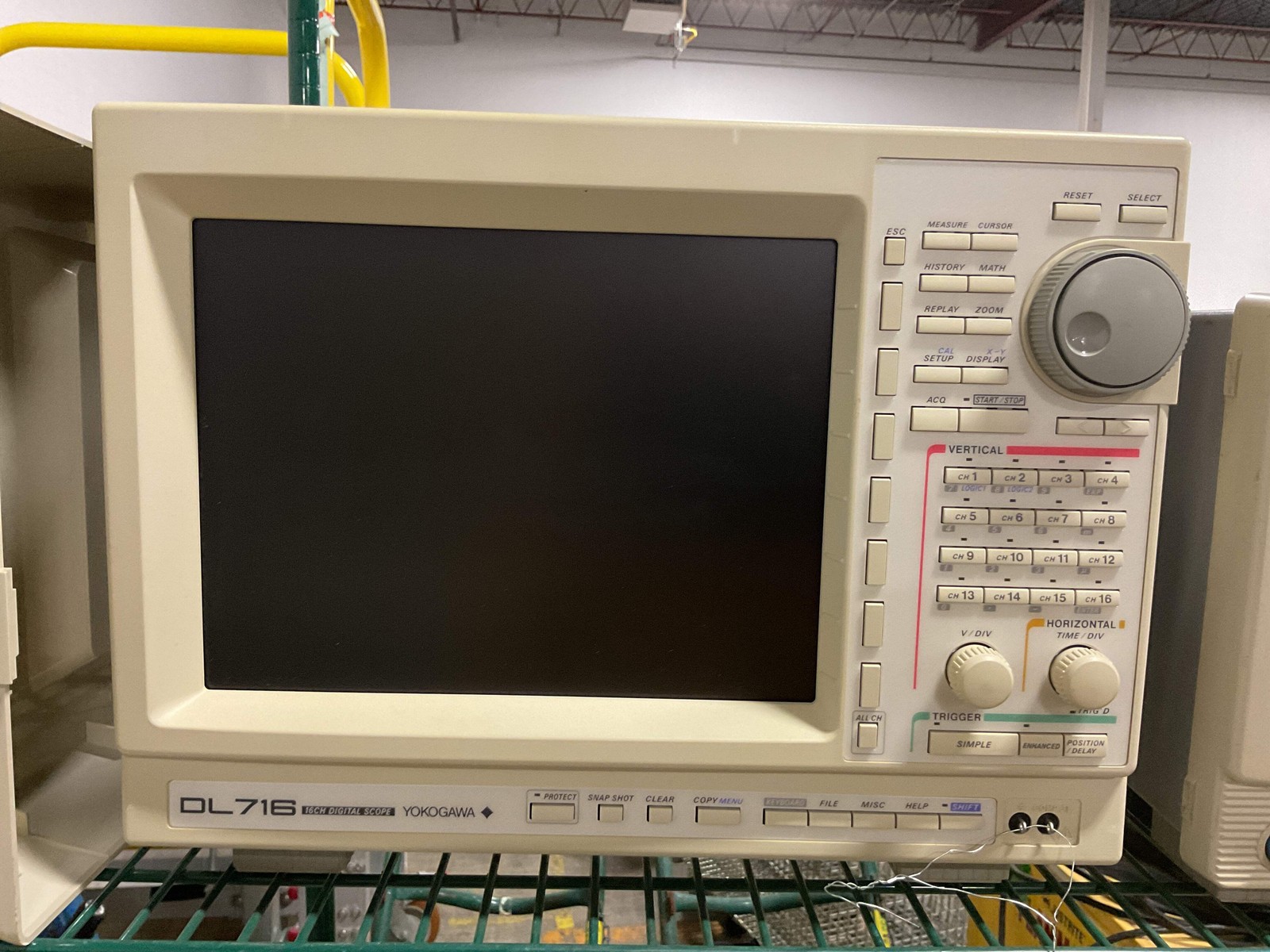 YOKOGAWA DIGITAL OSCILLOSCOPE DL716 - PREOWNED