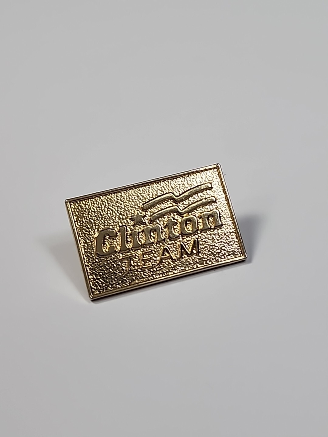 Clinton Team Campaign Lapel Pin Bill Clinton & Al Gore 1992 Gold Color