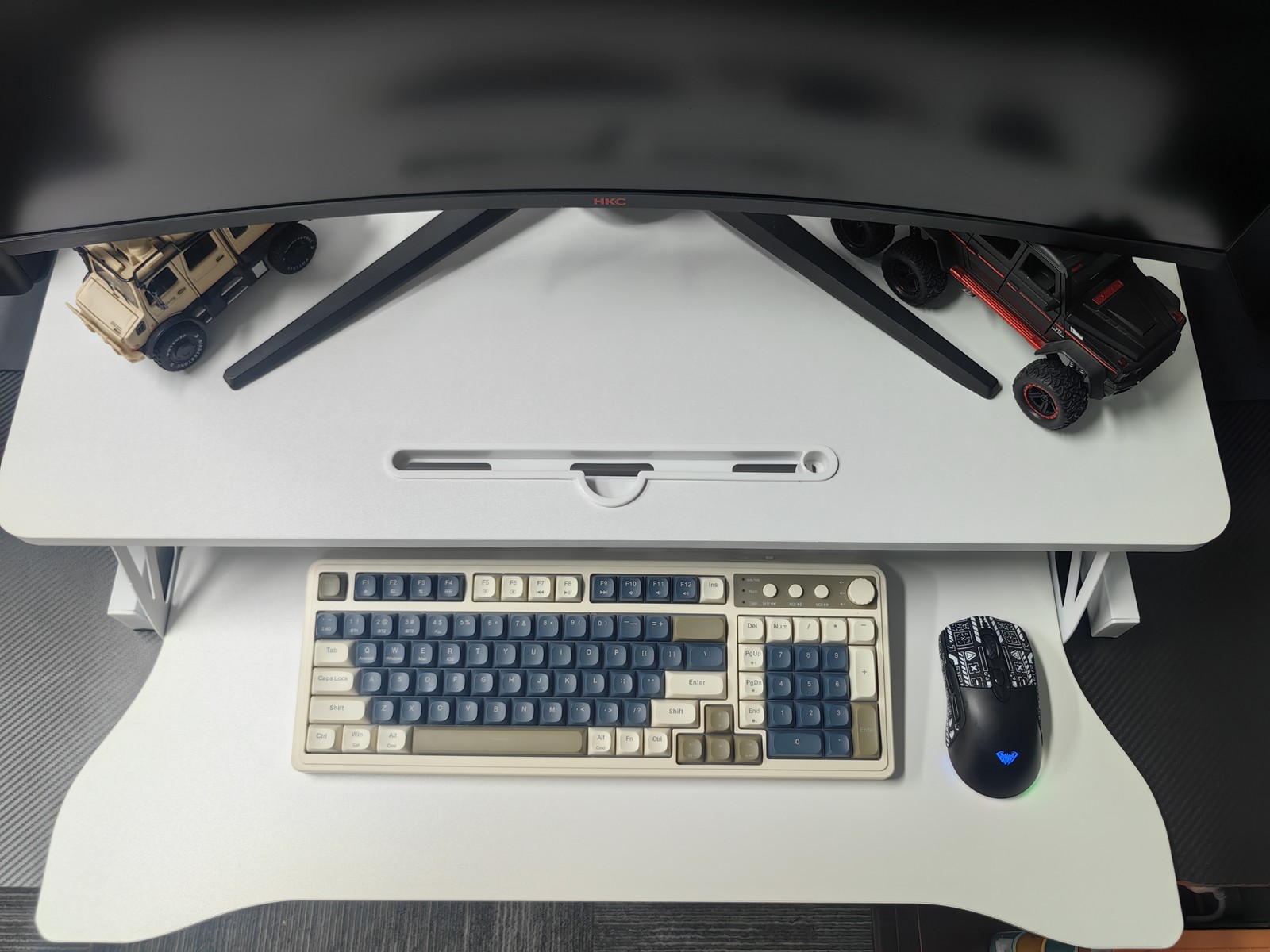 32 Inch Height Adjustable Computer Desk w/ Wide Keyboard Tray, WHITE