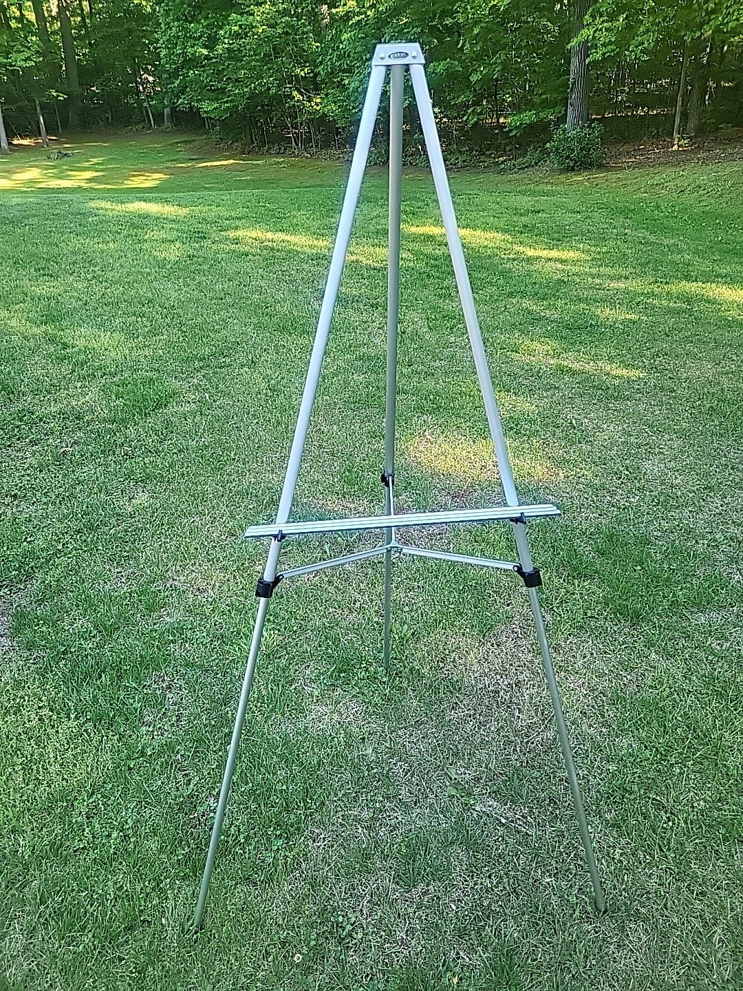 Eldon 34 in. - 64.25 in. Lightweight Telescoping Tripod Easel - Silver
