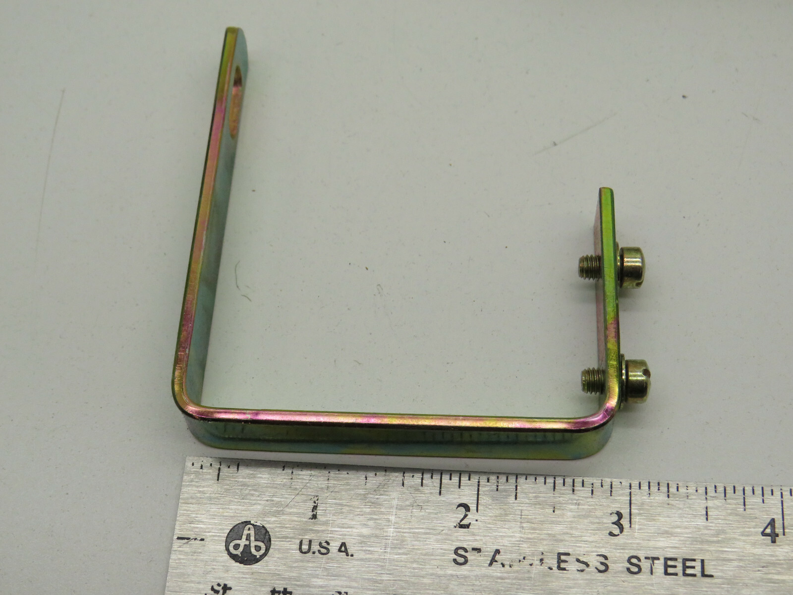 Furnas D19354001 Float Switch Accessory Guide Bracket