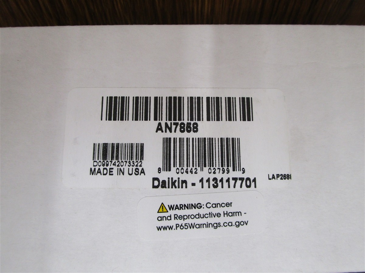 DAIKIN 113117701 Wall Mounted Temperature Sensor AN7858 NEW Original Box