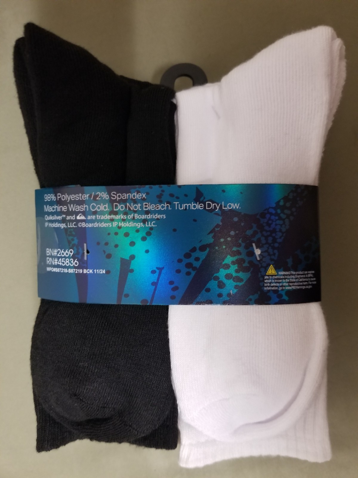 New Quiksilver Mens 10 Pack Half Cushion Crew Socks.