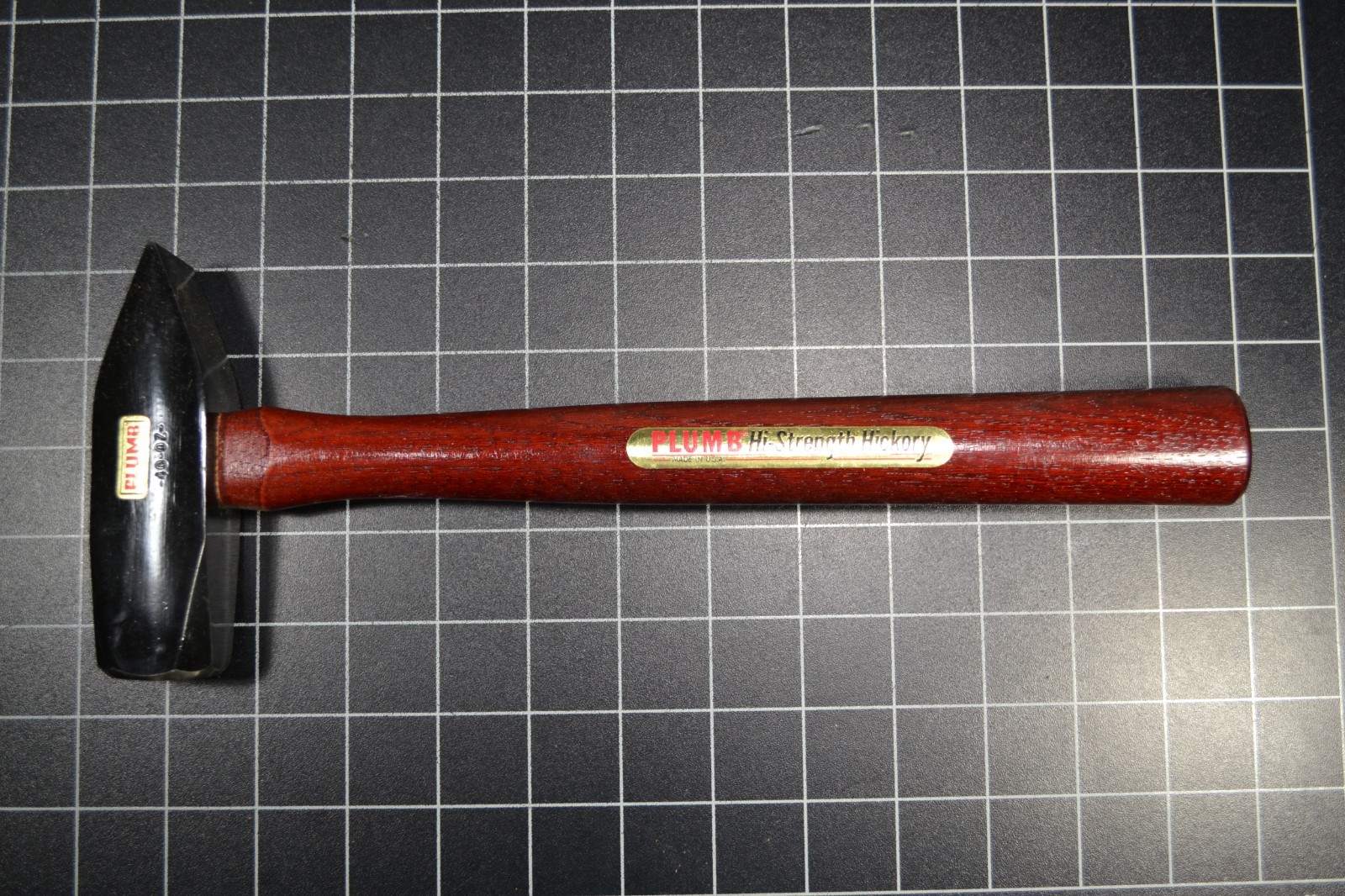 PLUMB - #282 - 40oz - BLACKSMITHS' HAND HAMMER - NEW OLD STOCK - SCREW WEDGE