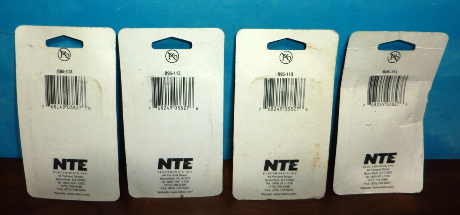 NTE Electronics Inc. R95-113 Relay Socket 4pcs. NOS/Sealed