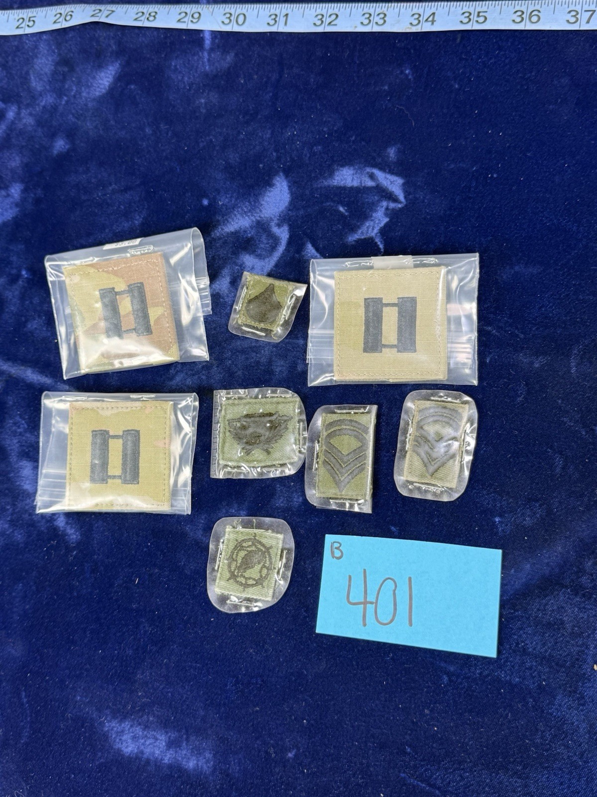 Lot Of military Cloth Insignia B401