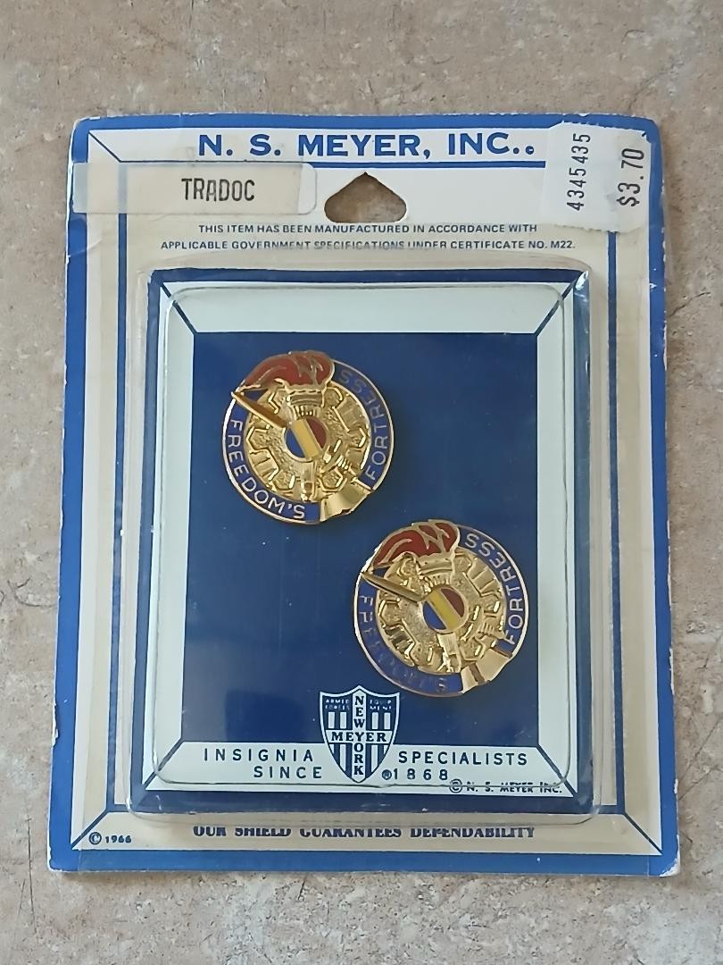 US Army Training and Doctrine Command (TRADOC) Crest DUI (Sealed)