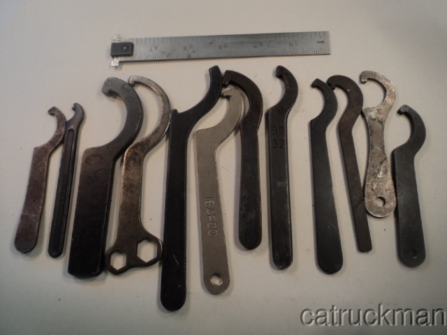 12 Different Hook Spanners  Very Small to 1-3/4"