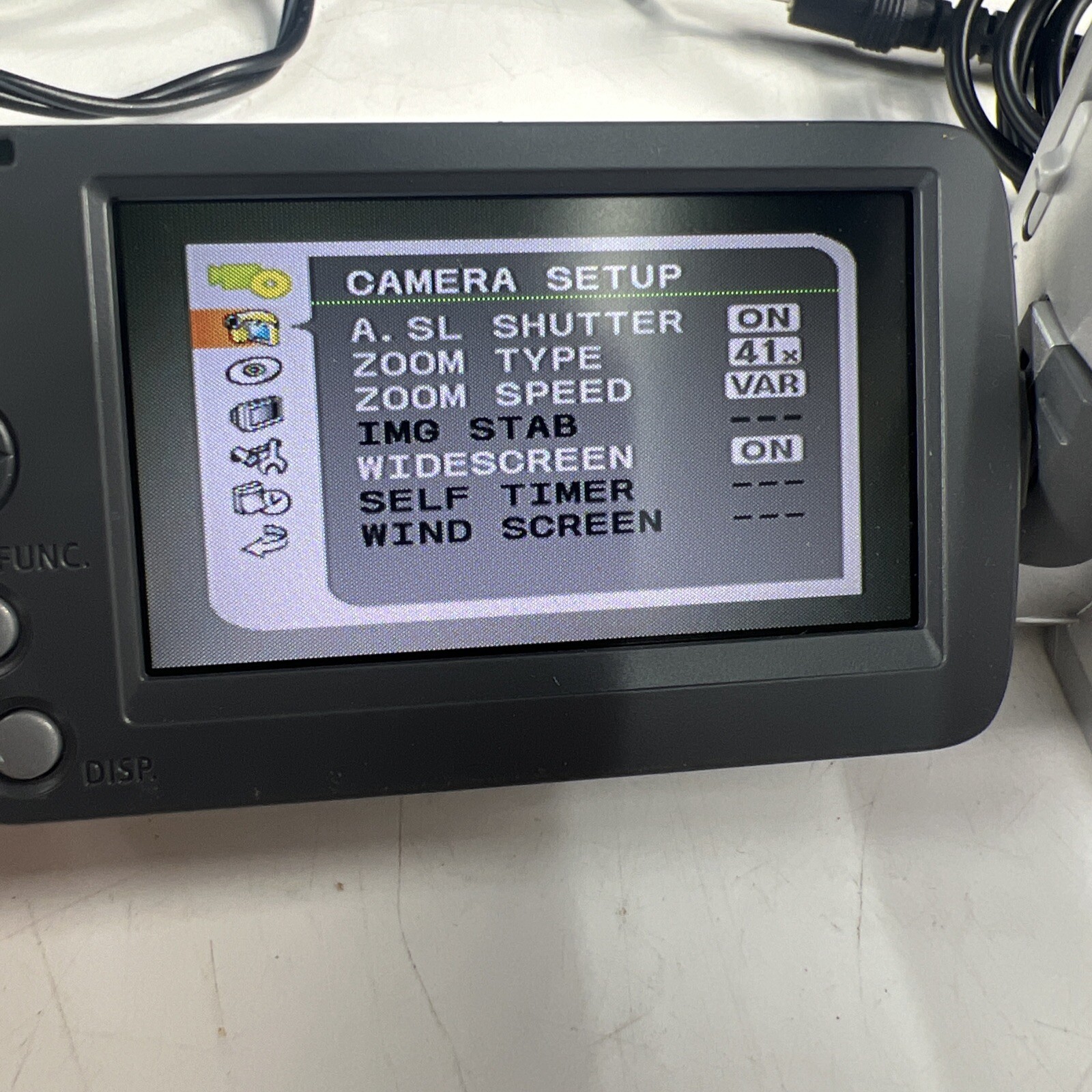 Canon DC310 Camcorder W/ Bag & AC Adapter. 🎥