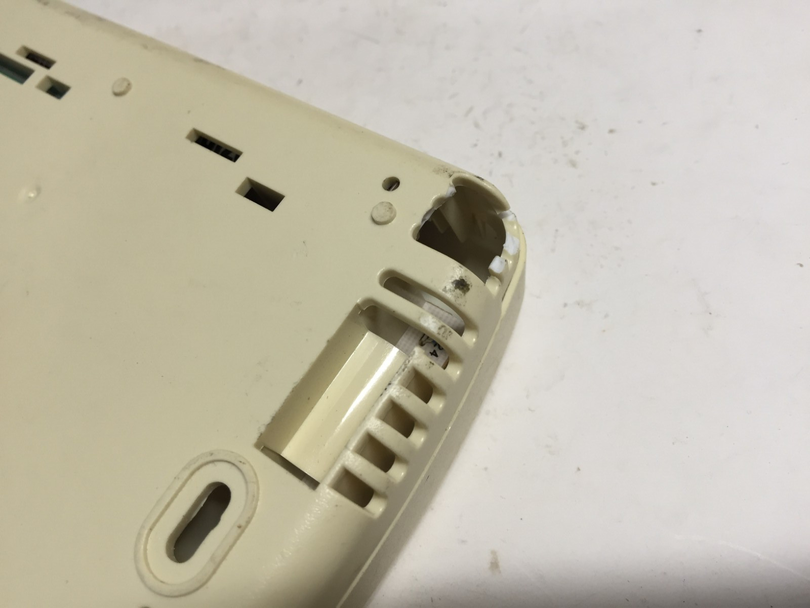 Emerson 1F86-344 Non-Programmable Thermostat for Single-Stage Systems
