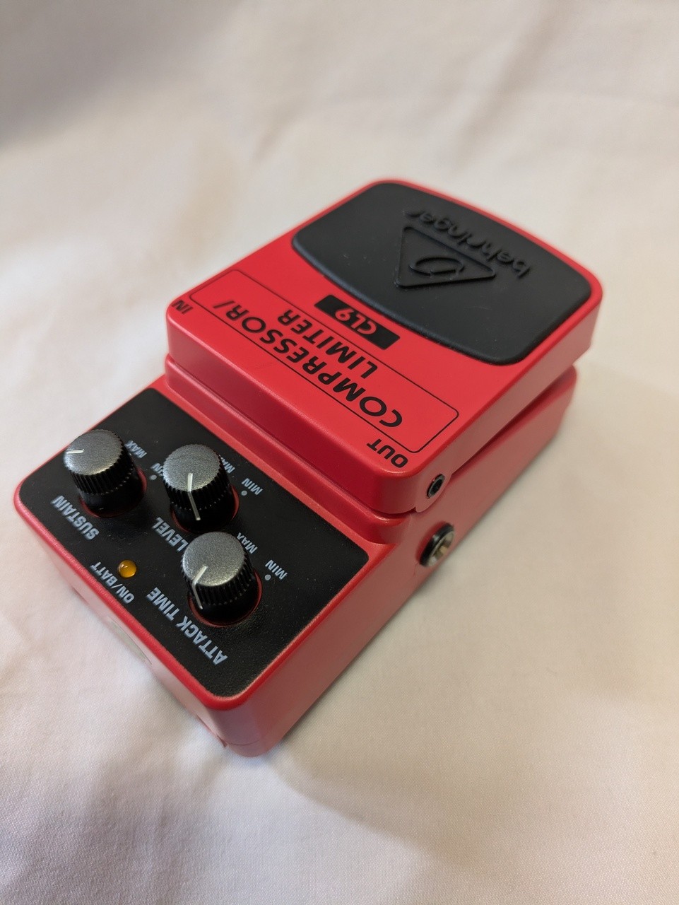 Behringer Commpressor / Limiter Cl9
